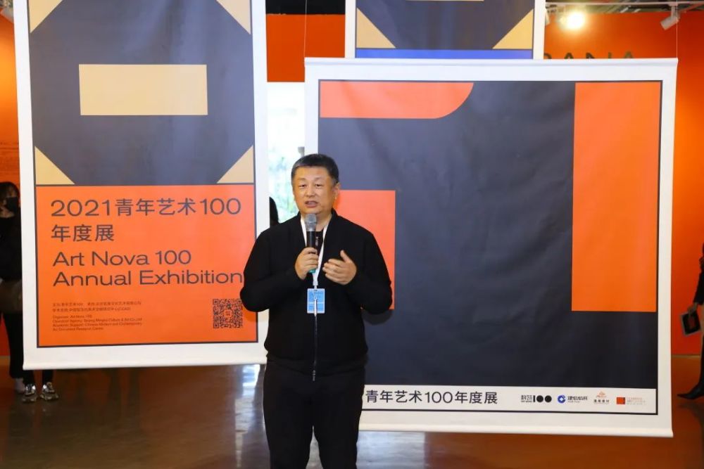 2021青年艺术100盛大开幕流动舞台静候您的到来