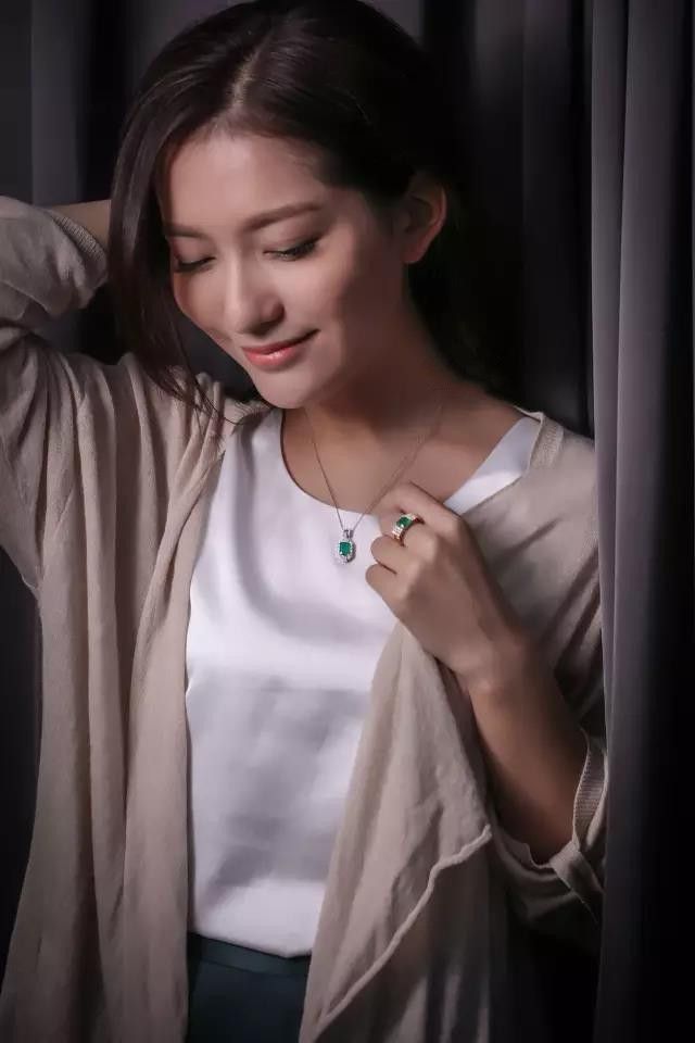 王姿允有颜值有演技的御姐范女神