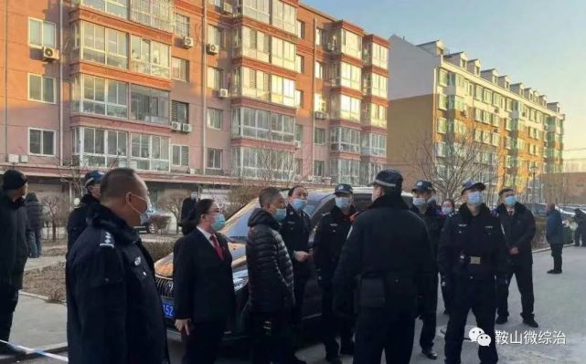 被执行房屋顺利交付为更好地维护申请人的权益,台安法院在执行行动中