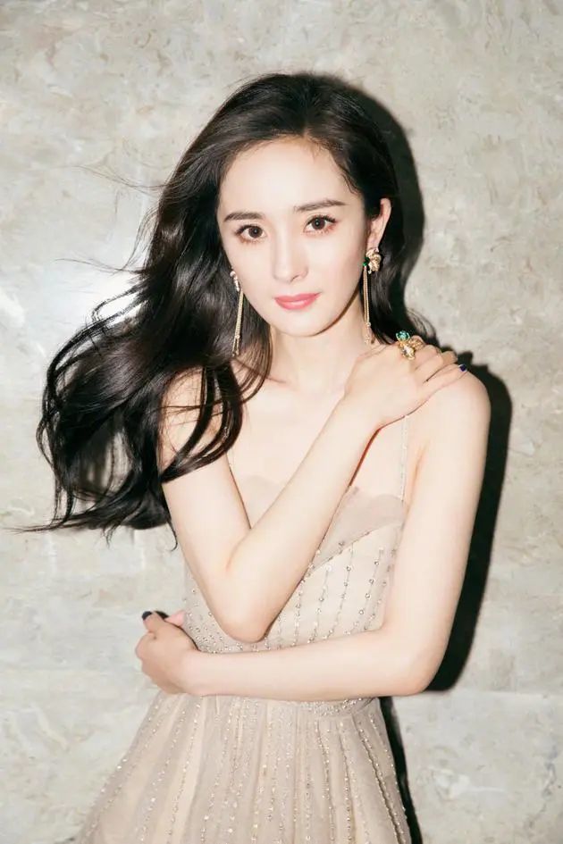 杨姓的女明星个个都美若天仙你喜欢哪个