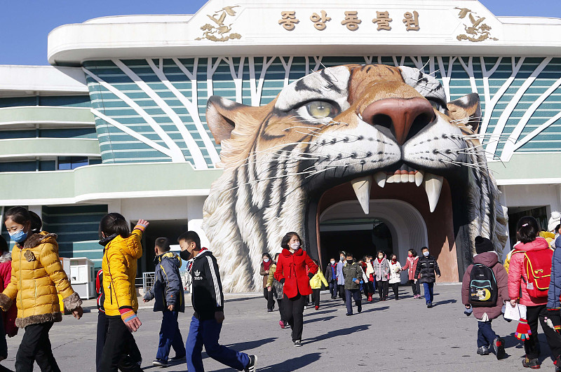 朝鲜动物园以前有中国赠的大熊猫华南虎扬子鳄
