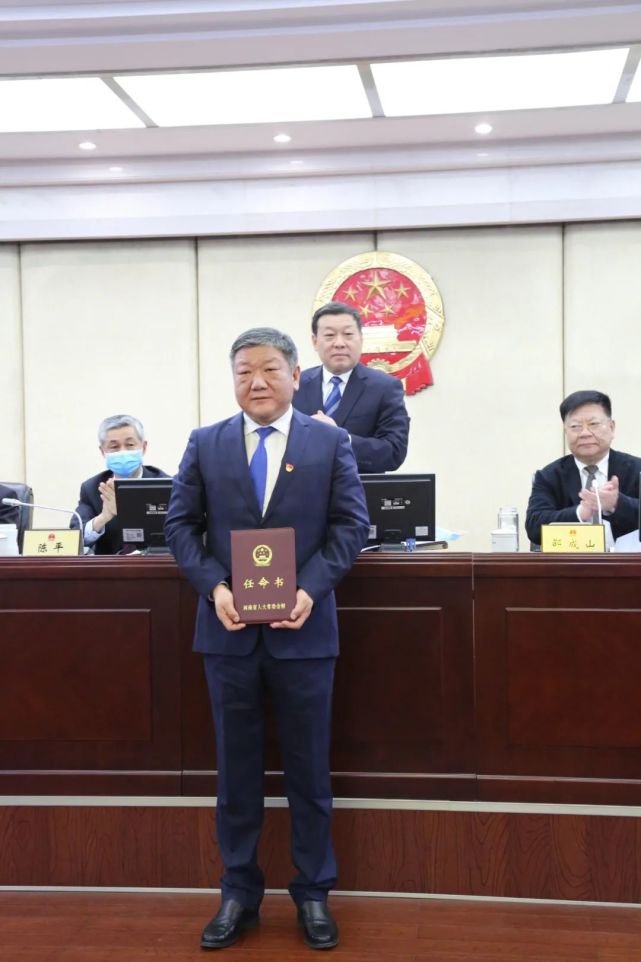 昨天:漯河任命了两名副市长!
