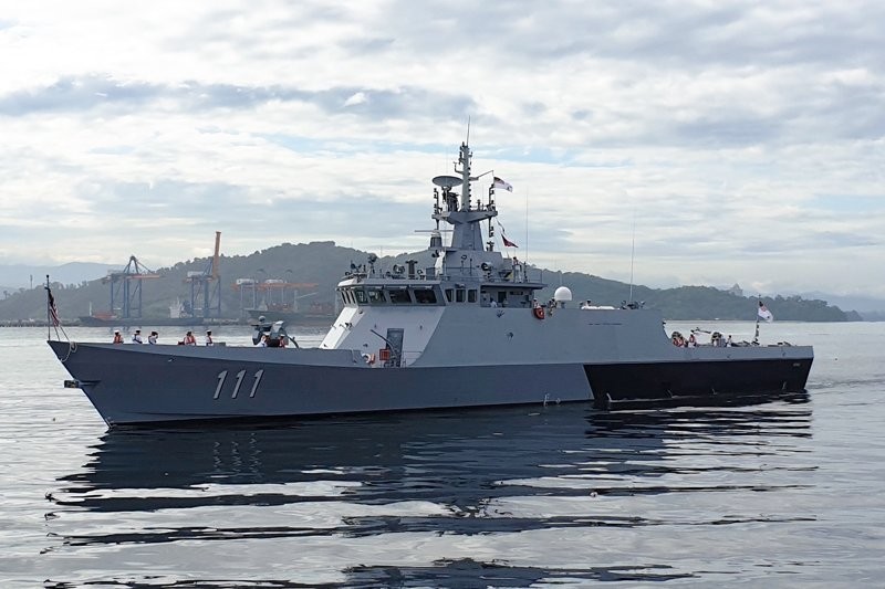 "凯里斯"级濒海任务舰的主要武器为1门我国产的h/pj-17型30毫米舰炮;2