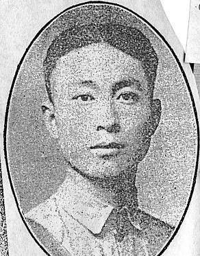 此人名叫何涤宙,他本名叫做何兆昌,1907年出生于浙江临海,家里算是中