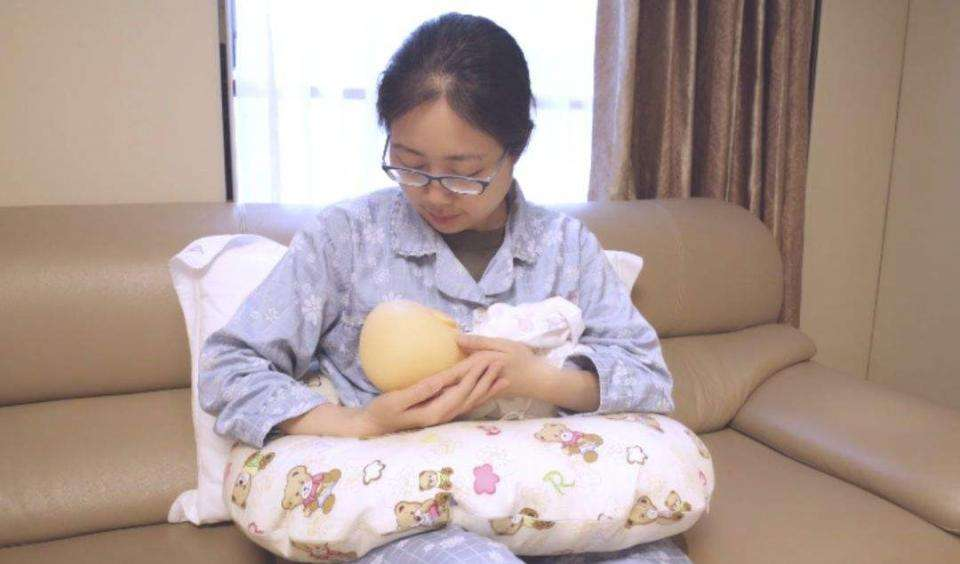 所以宝宝饿了时想吃奶,困了时想吃奶,无聊时想吃奶,害怕时想吃奶,痛苦