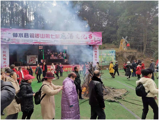 今天就让我带领大家一起来到四川省广安市邻水县铜锣山生态文