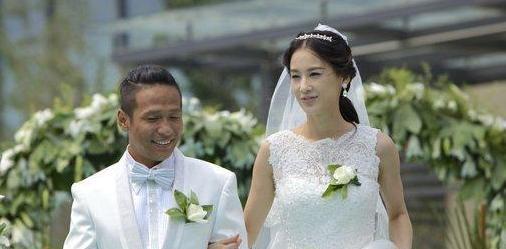 漂亮的王雪为何会爱上2婚宋小宝并且甘愿为他生一对龙凤胎