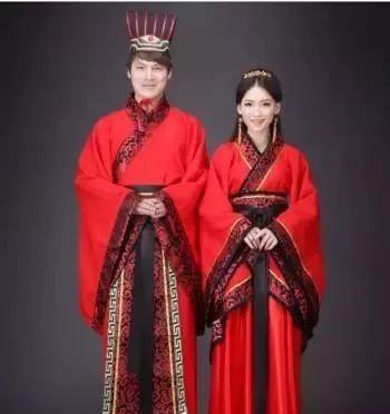 秦朝服饰文化女子的深衣襦裙都有什么特点