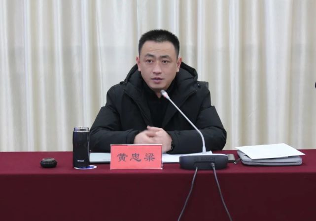 官渡区召开两代表一委员对2022年政府工作报告意见建议座谈会