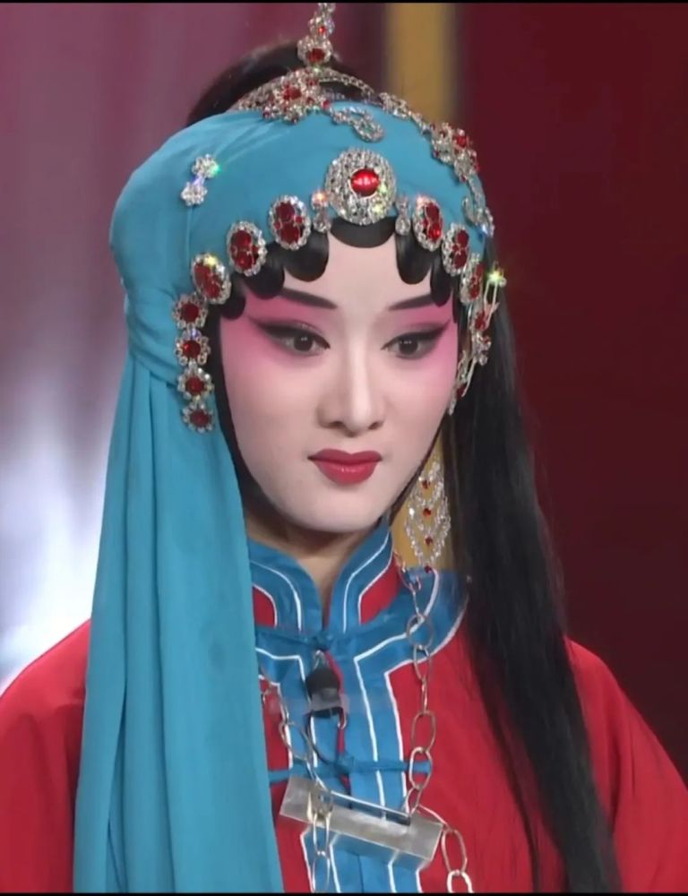 2005年荣获陕西省戏剧节优秀表演奖2009年荣获陕西省首届秦腔演唱
