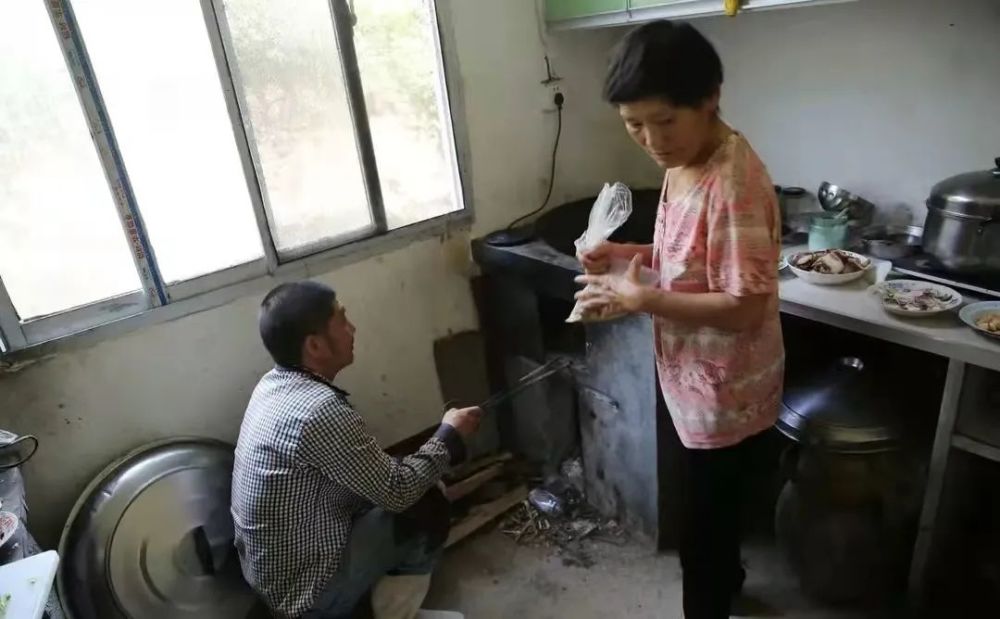 窦小凡乡村纪事我的蛮子婶