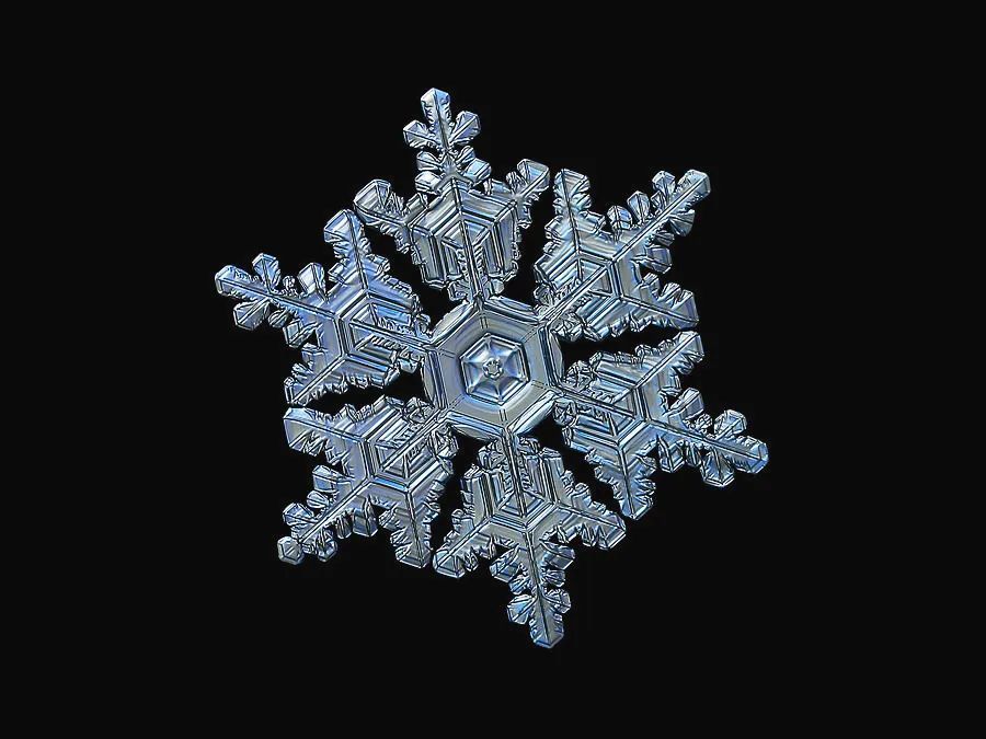 然而雪花结了冰之后,由三个原子构成的普通分子,结构就是水(h2o)