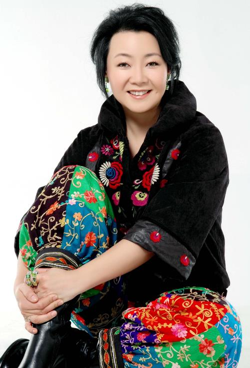 软饭男潘军花258元娶萨日娜岳父临终对女儿说你嫁了好男人