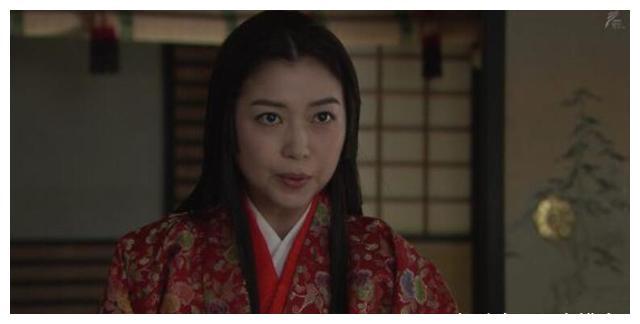 德川家康派美姬深夜给儿子奉茶秀忠的反应让家康苦笑