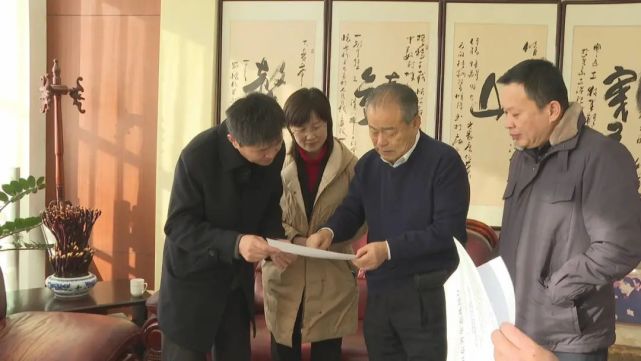 茌平新闻|孙荣军主持召开区委常委会会议等