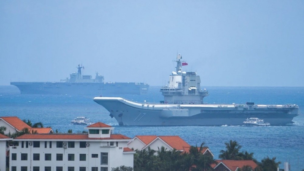 075二号舰定名广西或将加入东海舰队开启登陆作战新时代