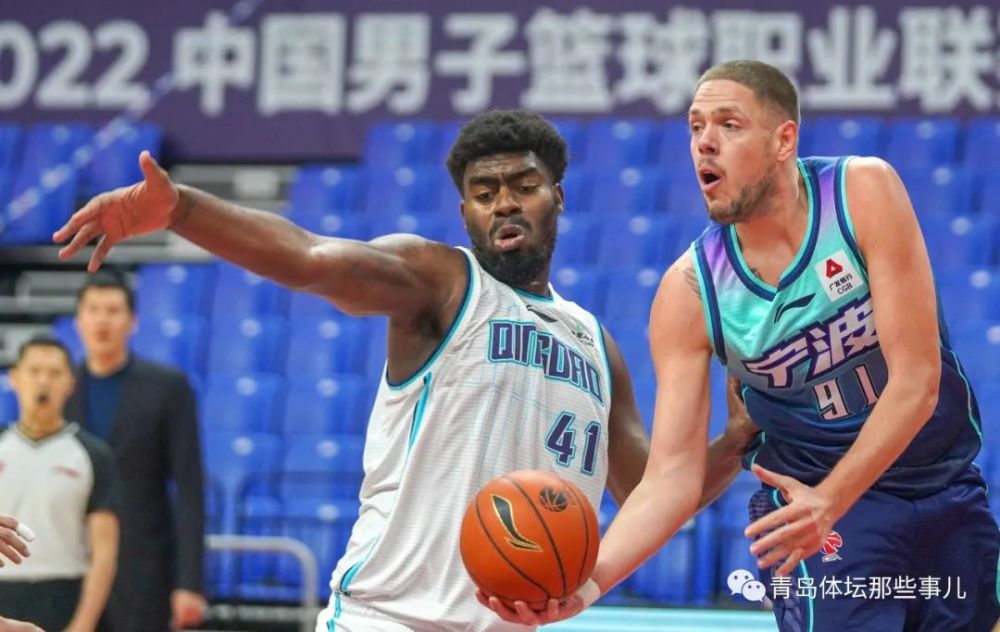 青岛男篮豪取三连胜进入季后赛区威尔斯连场砍下33分