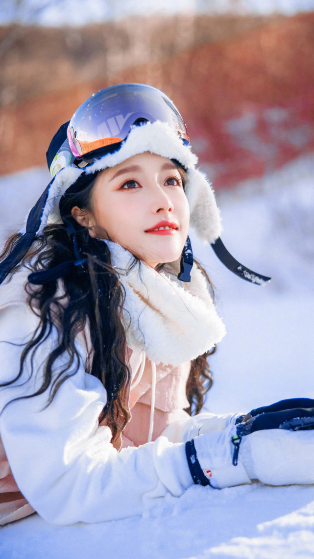 姜贞羽～美女来滑雪