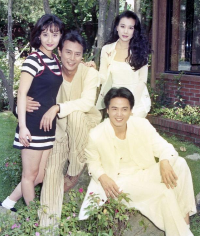 林瑞阳:2次离婚甩开曾哲贞,求婚张庭9次,他是痴情还是无义?