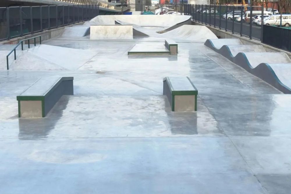北京市石景山区首钢内首钢极限公园滑板场