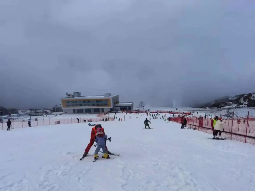 有上了央视的滑雪场王岗坪景区3美食推荐:景区附近各种民宿农家乐都