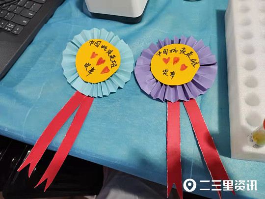 感人手记别样的抗疫奖章这是对我们最大的肯定