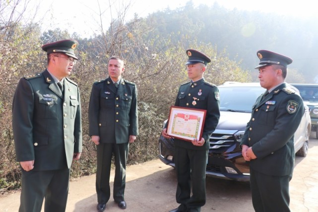 威宁籍士兵禄绍永:飞越厄尔布鲁士峰