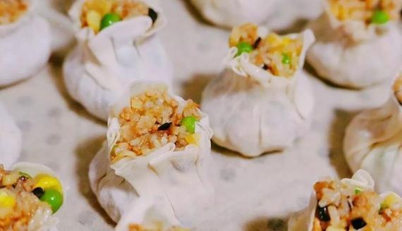 我算是明白了,来了北方吃到纯肉烧麦也是正常的,其实烧麦才是走南闯北