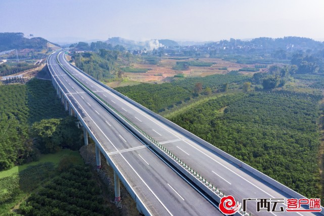 蒙象高速古车2号大桥.