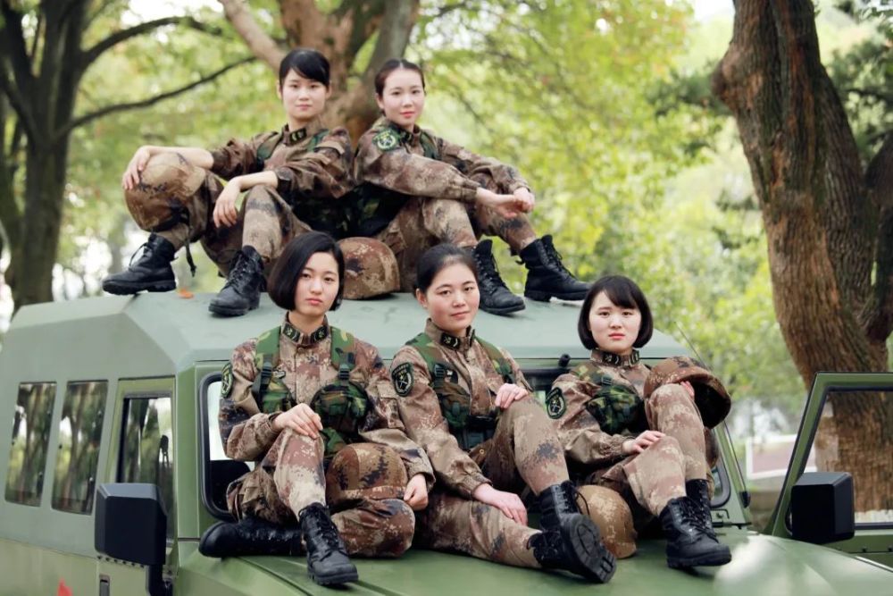 姑娘来当兵2022年女兵报名通道开启