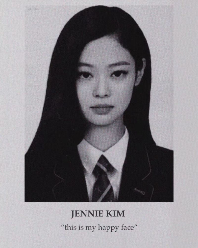 jennie金智妮黑白证件照