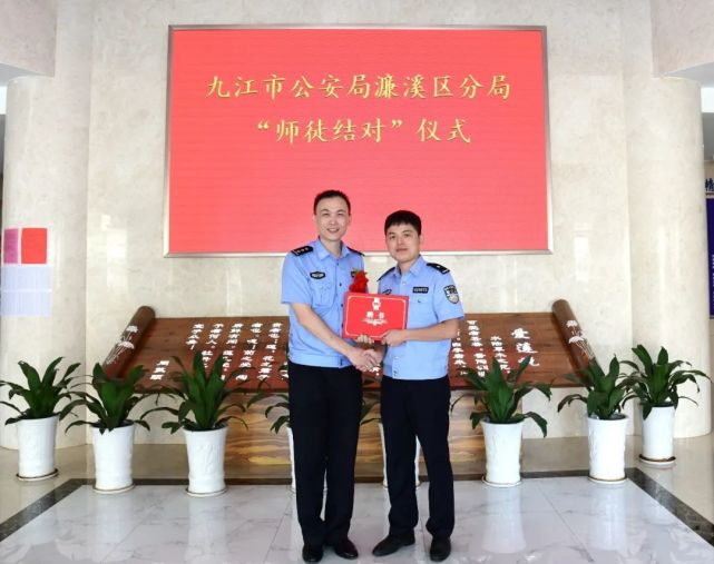 四季更替 岁月更迭—濂溪公安365天守护一方平安!