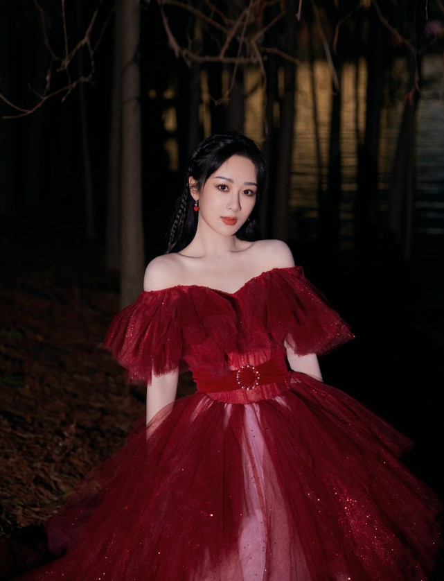 杨紫演唱《温蒂公主的侍卫》