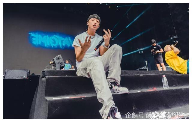 那些知名rapper所从事的职业是什么,他们的身上又隐藏