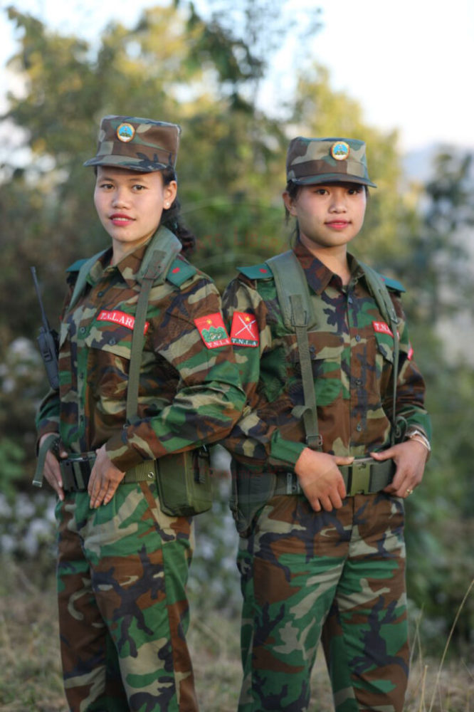 新年新气象缅甸少数民族武装德昂民族解放军更换新款军帽和标识
