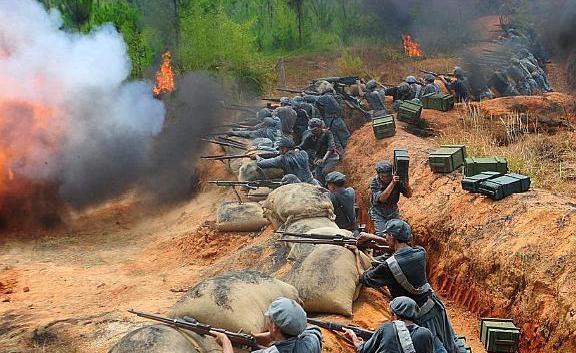敌人重兵围攻,他却忙着给部下升官,每人升两级,结果歼敌3万多