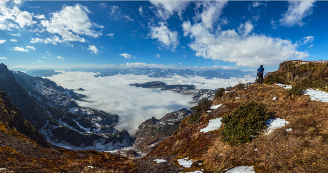 鲁甸轿顶山冬日限定美景上线