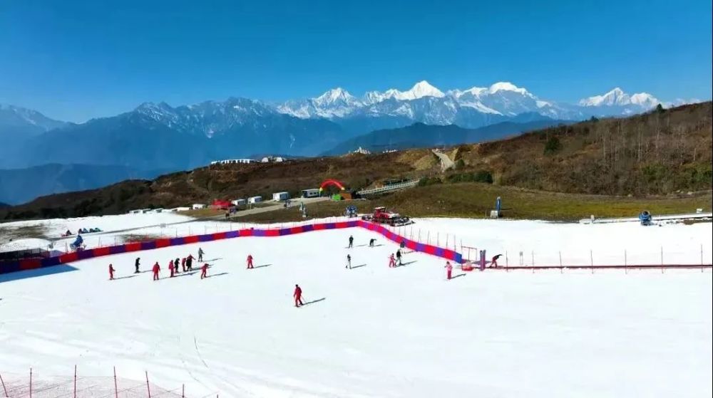 南方唯一成都大邑西岭雪山入选首批国家级滑雪旅游地