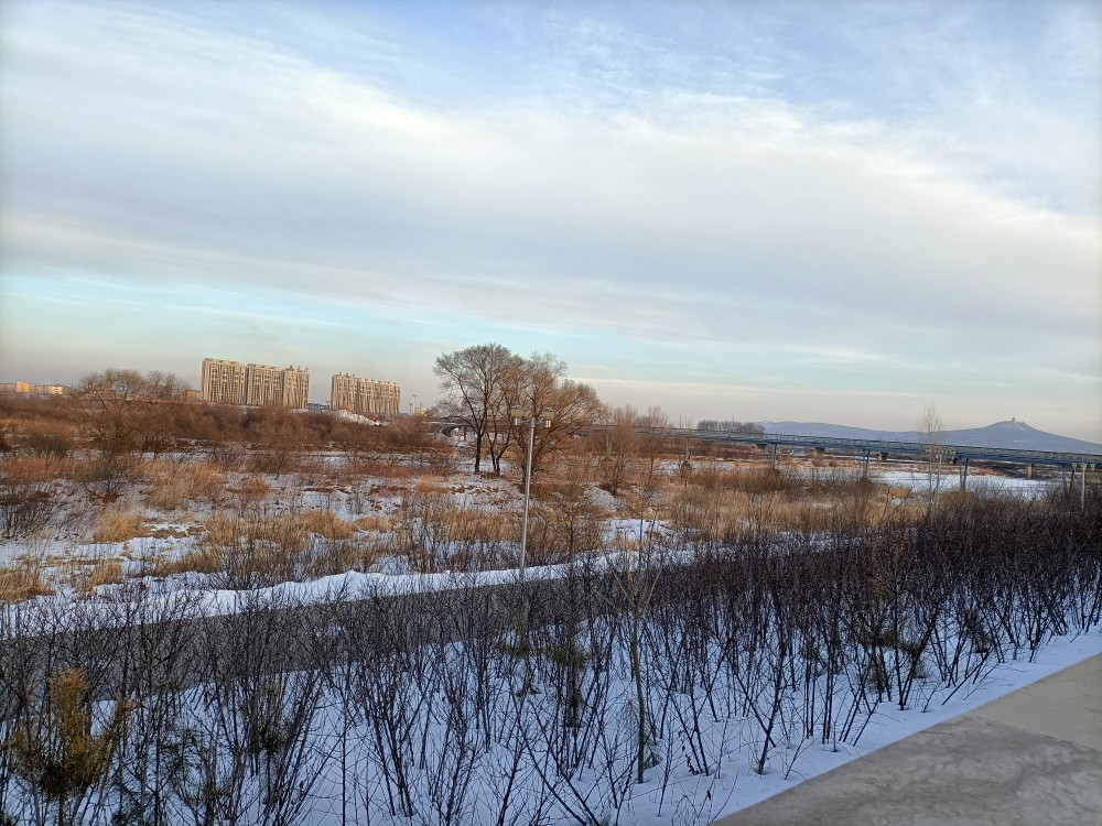 穆棱河公园冬日风景