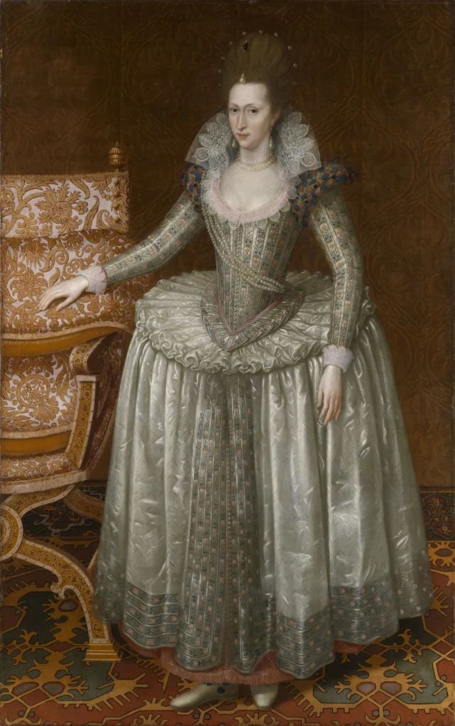 文艺复兴时期的裙撑也有自己的特点,这种裙撑被称为法勤盖尔(farthing