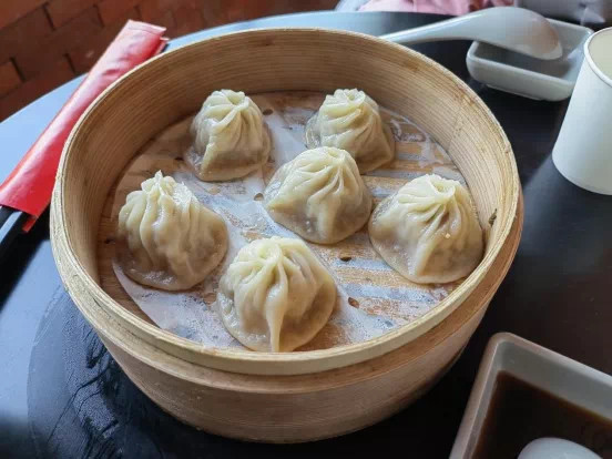 新镇江上海富春小笼馆