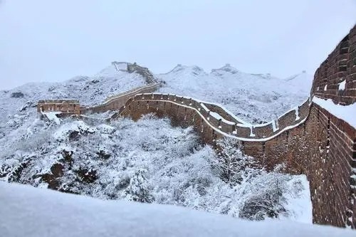 雪中长城,你一定没有爬过,那就快过来看看吧!