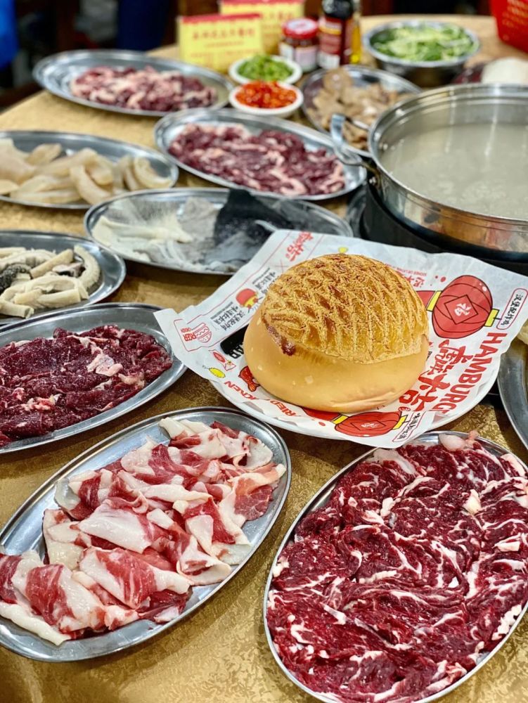 限量加推999抢五洞牛肉46人餐牛肉4碟杂菜牛肝等牛肉火锅涮起来