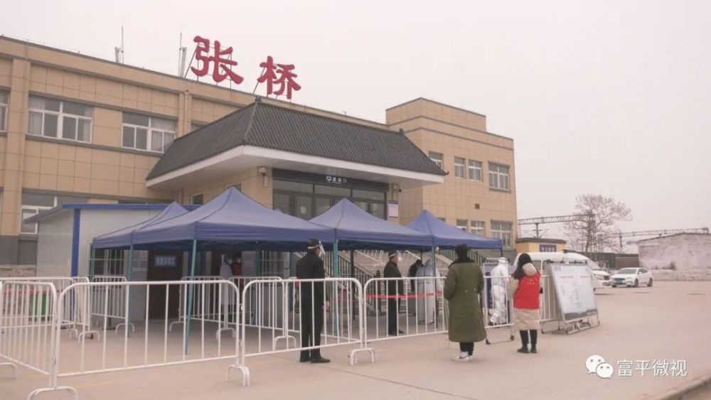 加强疫情防控织牢防护网络张桥镇疫情防控和生产发展两手抓两不误
