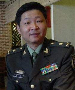 甚至脑补出了各种赵亮不出演的原因,虽说吴军表演得也不差,相比较赵亮