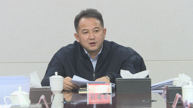 轮台县委书记刘国强主持召开县四套班子会议