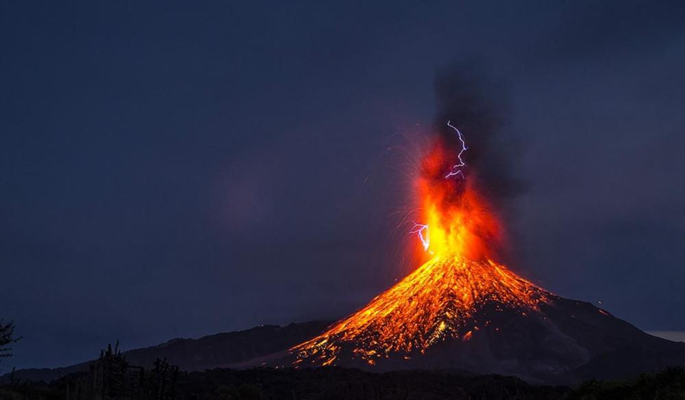 黄石超级火山地球上最大的火药桶到底有多恐怖