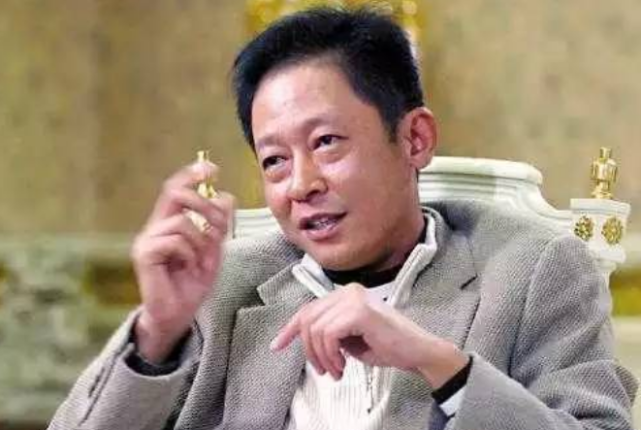 王志文姜文说他演技不俗堪称现实版情圣却娶了小八岁妻子