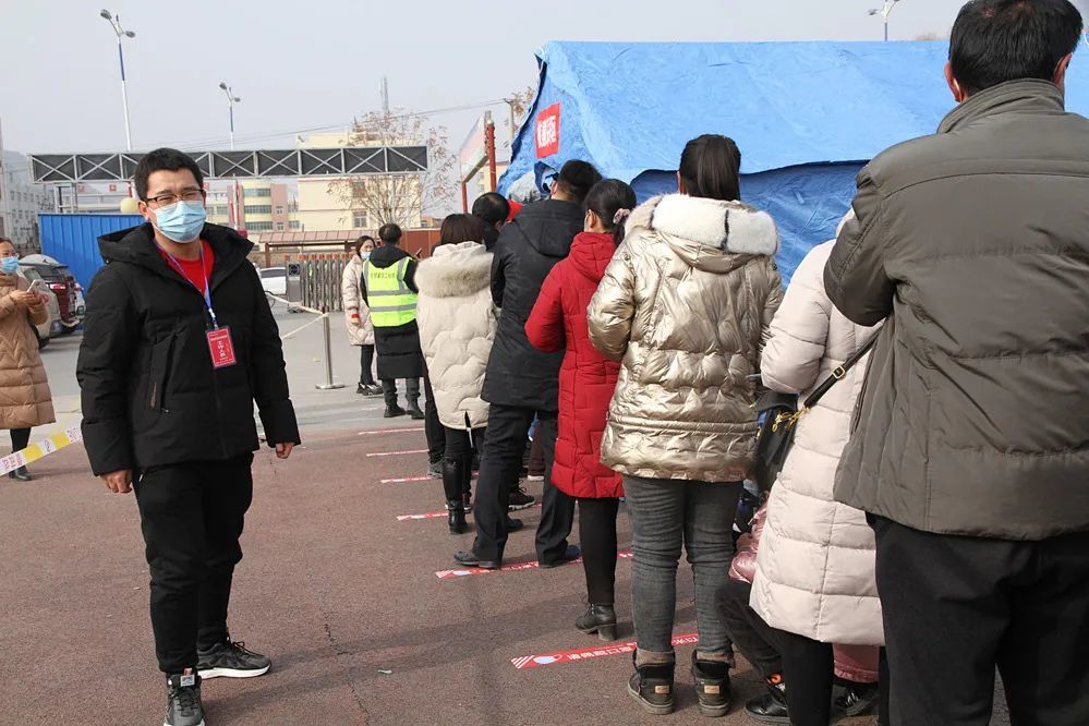 多地应征青年在河北抗疫一线奋战
