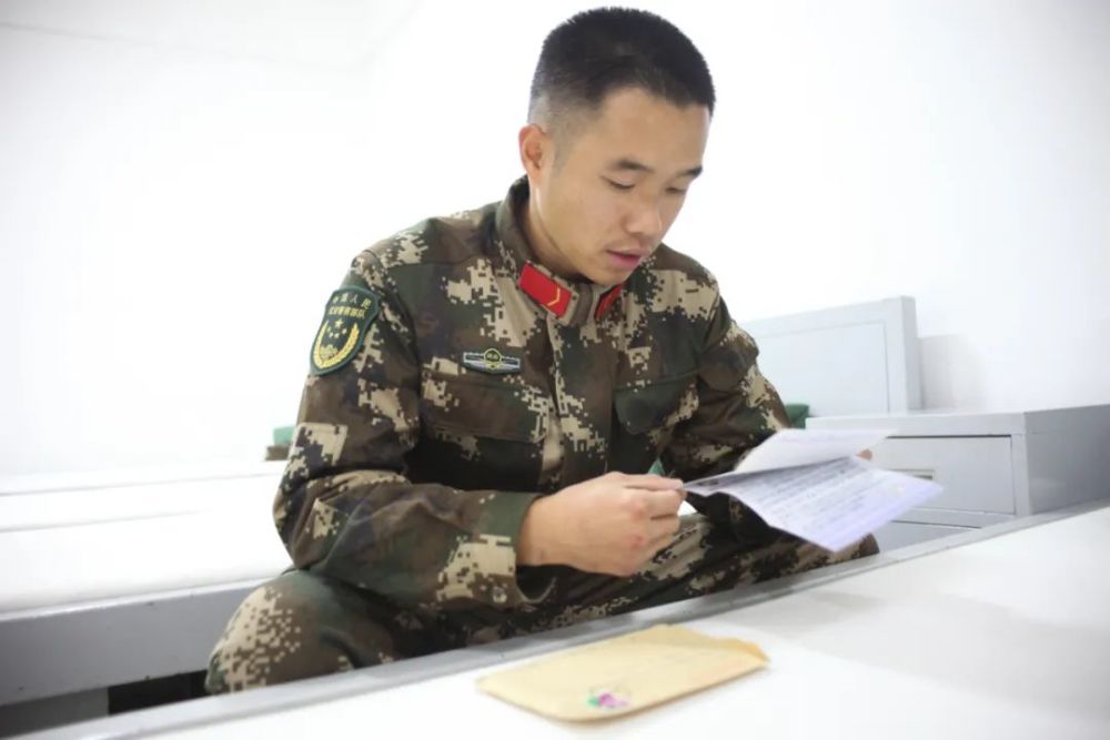 纸短情长腊八节一封家书寄托别样的军旅情怀
